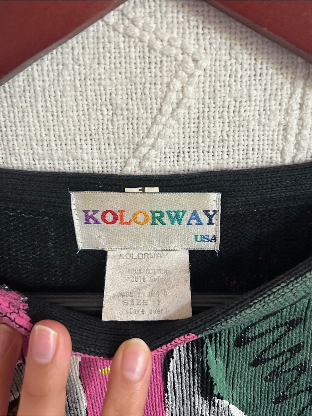 Kolorway Black Sweater with Hand-painted Multicolor Mask Motif - Picture 4 of 4